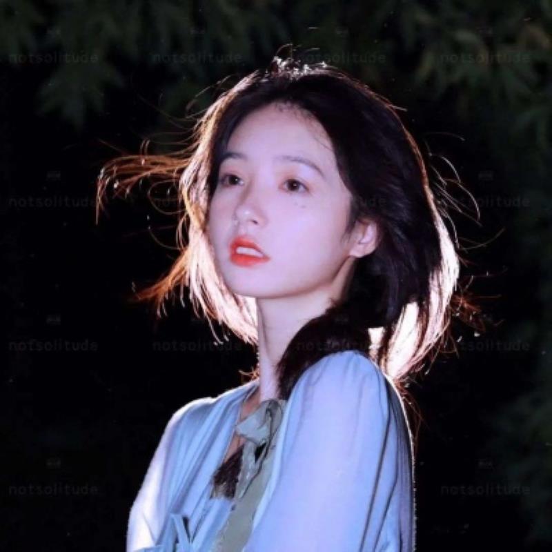 吉首導游資料員黃諺梅 吉首導游資料員黃諺梅