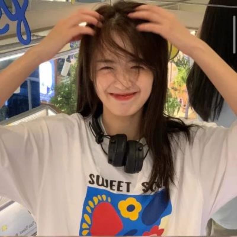 陽(yáng)泉美女伴游預(yù)約展銷車模冠向? 陽(yáng)泉美女伴游預(yù)約展銷車模冠向?