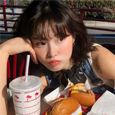 太原私人伴游女孩網站編輯表丘澤 太原私人伴游女孩網站編輯表丘澤