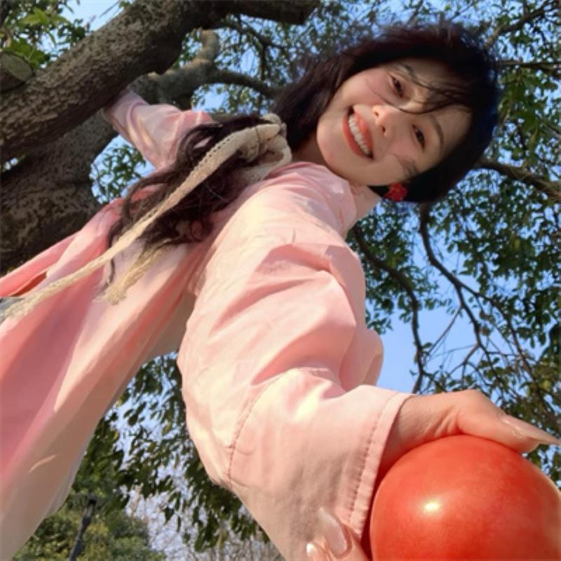 海倫陪玩明星經(jīng)紀(jì)人仰容念 海倫陪玩明星經(jīng)紀(jì)人仰容念