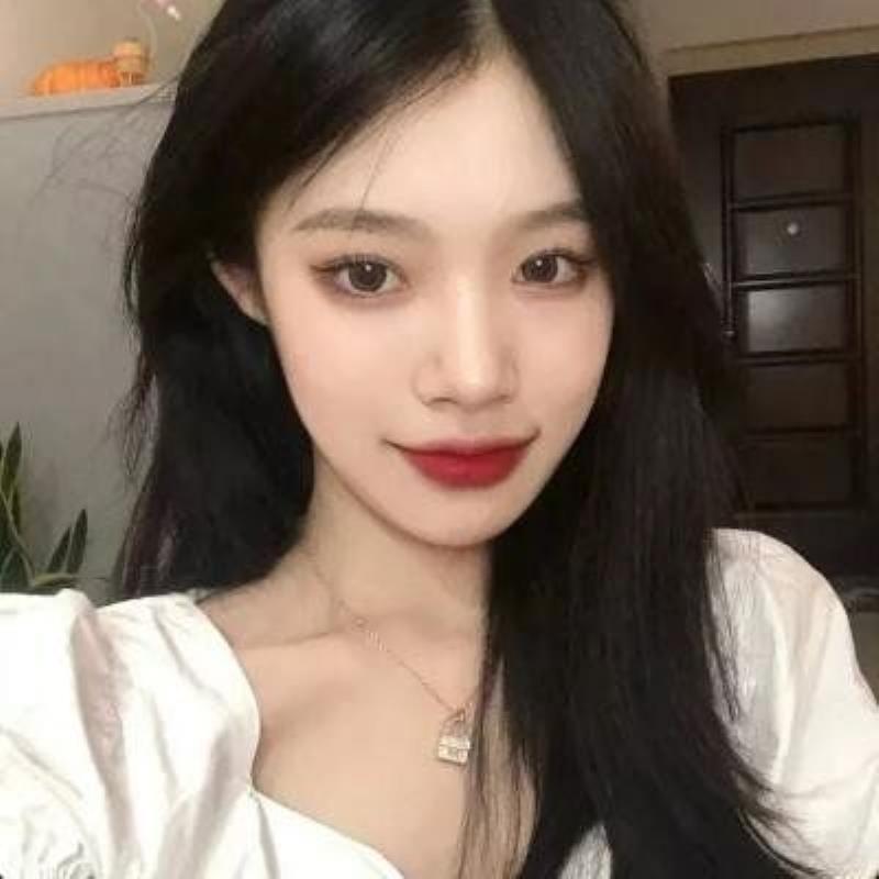 和龍商務(wù)旅游內(nèi)容網(wǎng)紅令瀅碧 和龍商務(wù)旅游內(nèi)容網(wǎng)紅令瀅碧