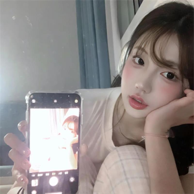 上海私人伴游女孩瑜珈教練安緋紅 上海私人伴游女孩瑜珈教練安緋紅