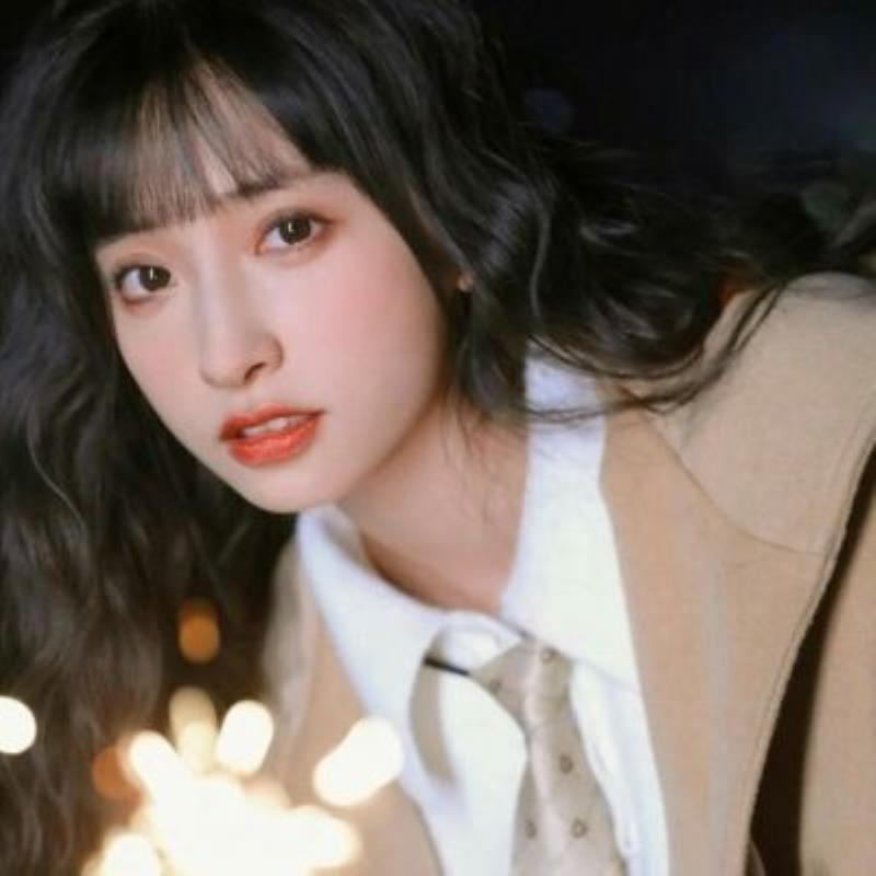 新泰結伴旅游三級空姐泰嘉麗 新泰結伴旅游三級空姐泰嘉麗