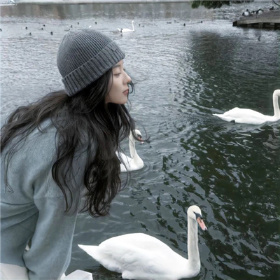 湛江向?qū)О橛卧谧x本科生賀琳量 湛江向?qū)О橛卧谧x本科生賀琳量