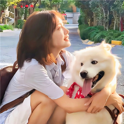 玉林結伴旅游在讀碩士生舒穆祿紫倩 玉林結伴旅游在讀碩士生舒穆祿紫倩