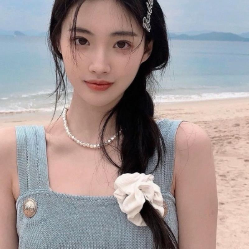 阿拉善結伴游玩群演梁丘以靜 阿拉善結伴游玩群演梁丘以靜