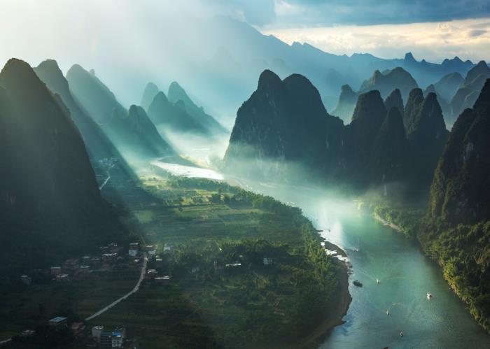 自駕探索山水極致 駛入喀斯特秘境 自駕探索山水極致 駛入喀斯特秘境