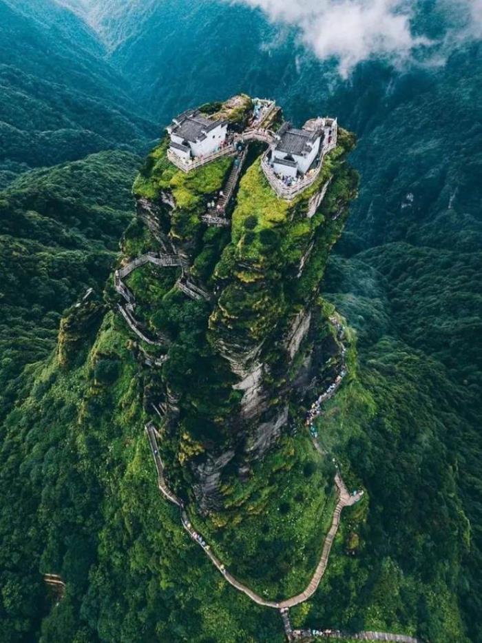 被封“中國最美”,全國唯一沒有平原的貴州省,每處山水都封神!