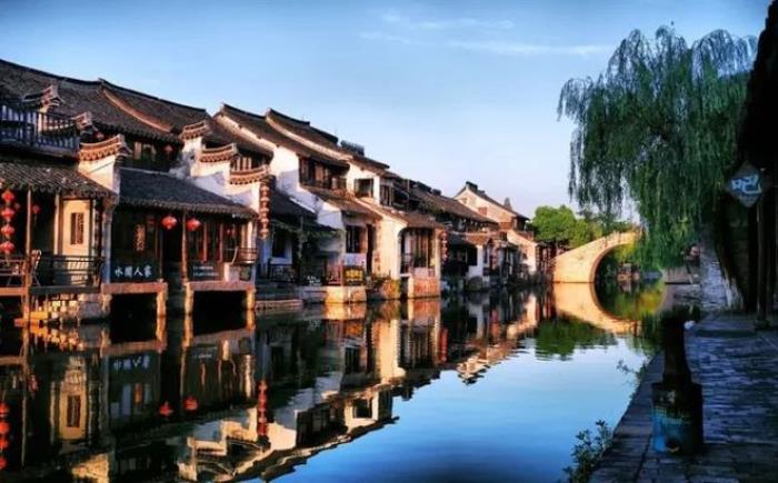 四月,這些浪漫的旅游景點,適合邂逅愛情 四月,這些浪漫的旅游景點,適合邂逅愛情