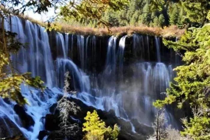 九寨溝僅占1%的美，阿壩州13縣，處處是天堂！