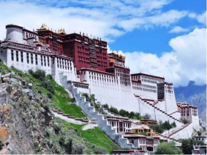 布達拉宮有世界一半的黃金,這座世界最高宮殿,到底有多神秘?