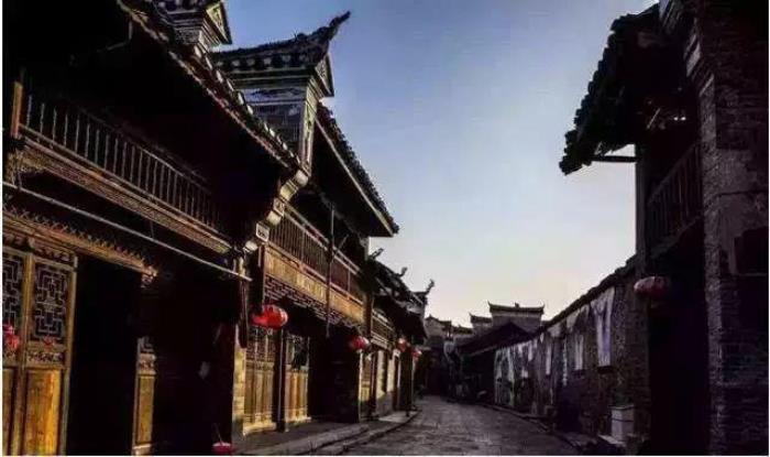 去昆明,邂逅寒冷冬日的春暖花開