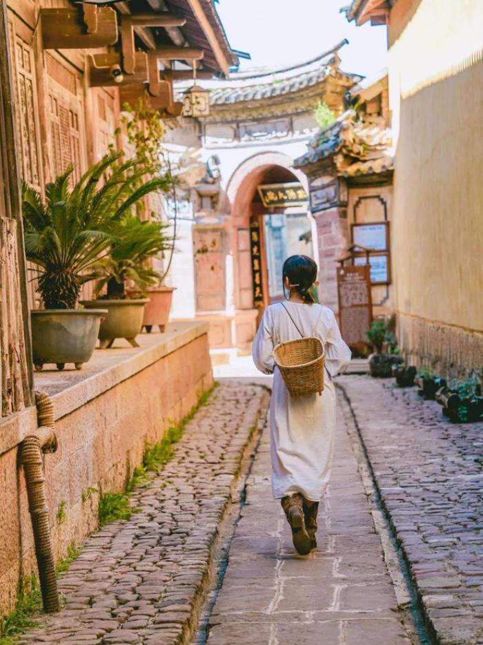 與敦煌齊名!這座藏在大理與麗江中間的千年古鎮,想去需趁早!