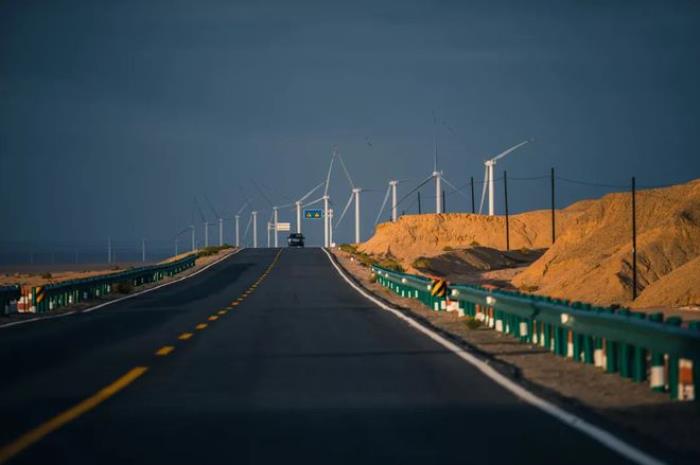 最美的風(fēng)景,永遠(yuǎn)在路上!適合春天出發(fā)的5條自駕路線(xiàn),出發(fā)吧! 最美的風(fēng)景,永遠(yuǎn)在路上!適合春天出發(fā)的5條自駕路線(xiàn),出發(fā)吧!