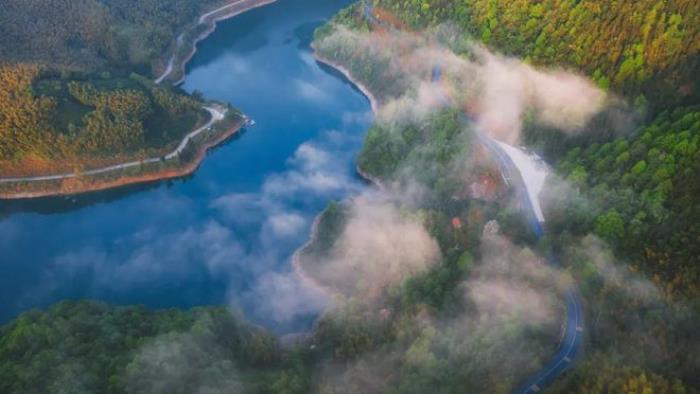 最美的風(fēng)景,永遠(yuǎn)在路上!適合春天出發(fā)的5條自駕路線(xiàn),出發(fā)吧! 最美的風(fēng)景,永遠(yuǎn)在路上!適合春天出發(fā)的5條自駕路線(xiàn),出發(fā)吧!