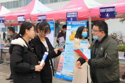 2016年濰坊市公開招聘商務(wù)伴游人員有關(guān)事項