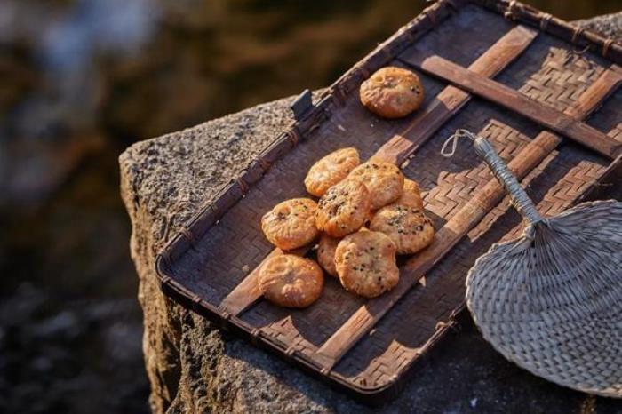 去黃山市玩有哪些必吃的美食推薦一下
