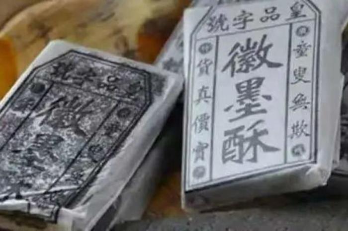 去黃山市玩有哪些必吃的美食推薦一下