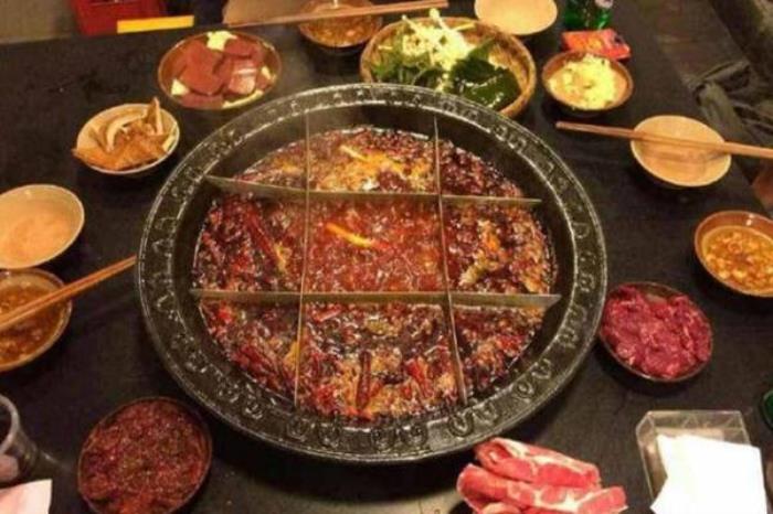 重慶洪崖洞附近好吃的火鍋推薦