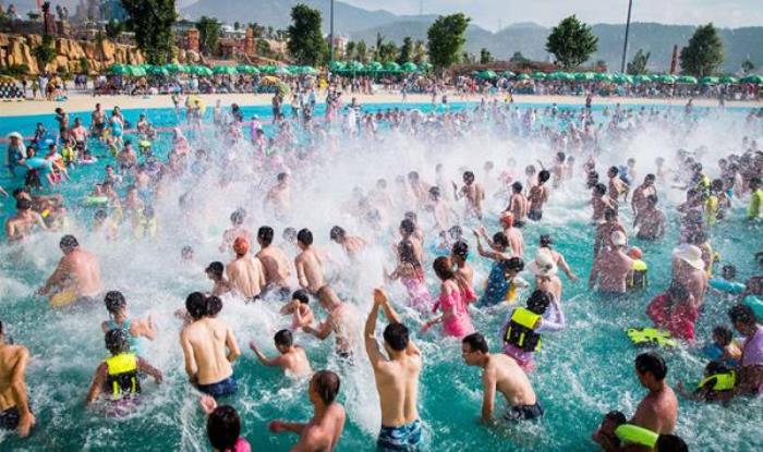 貴安水世界 貴安水世界