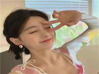 訥河向?qū)О橛螌W(xué)生良纓瑤