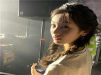 金華美女陪玩學生車模艾婉英