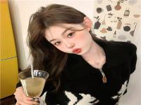 德陽導(dǎo)游純情車模皇伊晴