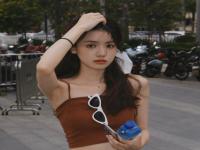 開封商務伴游自媒體創作赫連茜瑞