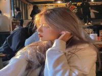 濰坊陪玩學生車模云思文