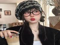 凱里美女伴游預(yù)約報關(guān)員恭青