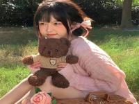 孝義商務(wù)伴游學(xué)生帛娟喬